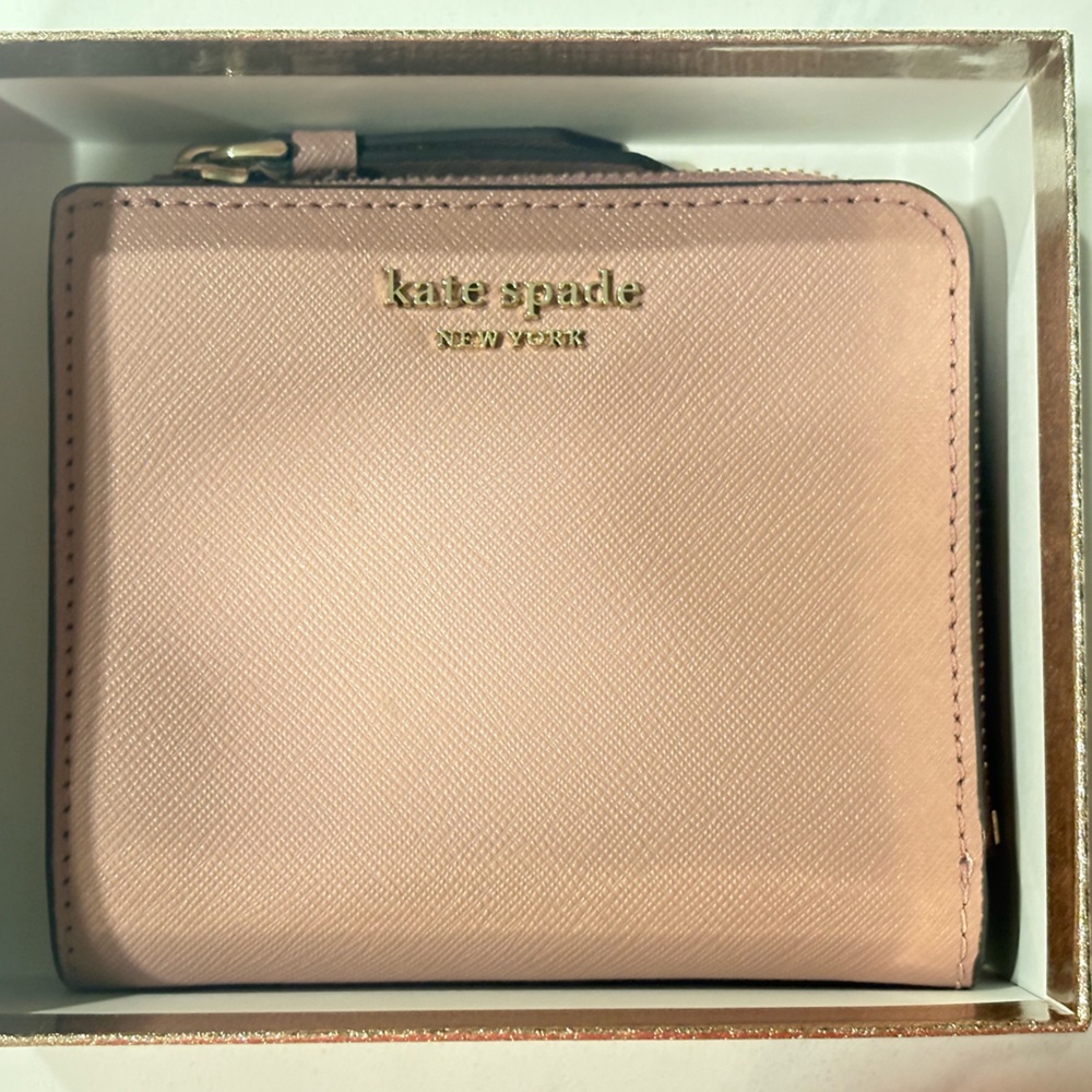 NWOT pink Kate Spade wallet